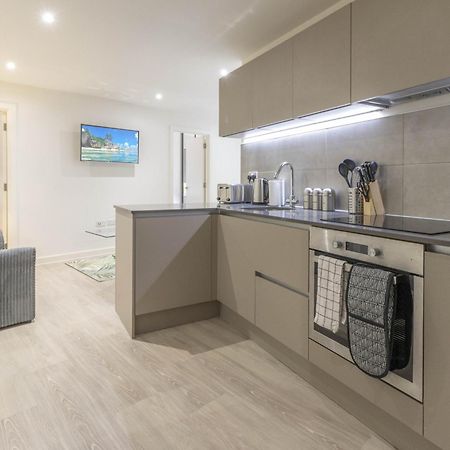 Appartement Linacre 11 - Modern 2 Bed Behind The Cathedral With Free Parking And Fast Wifi à Exeter Extérieur photo