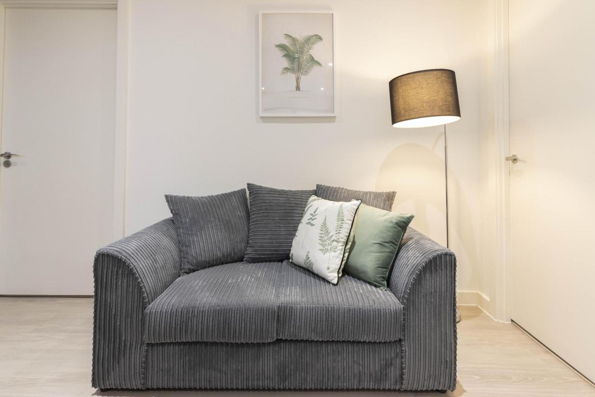 Appartement Linacre 11 - Modern 2 Bed Behind The Cathedral With Free Parking And Fast Wifi à Exeter Extérieur photo