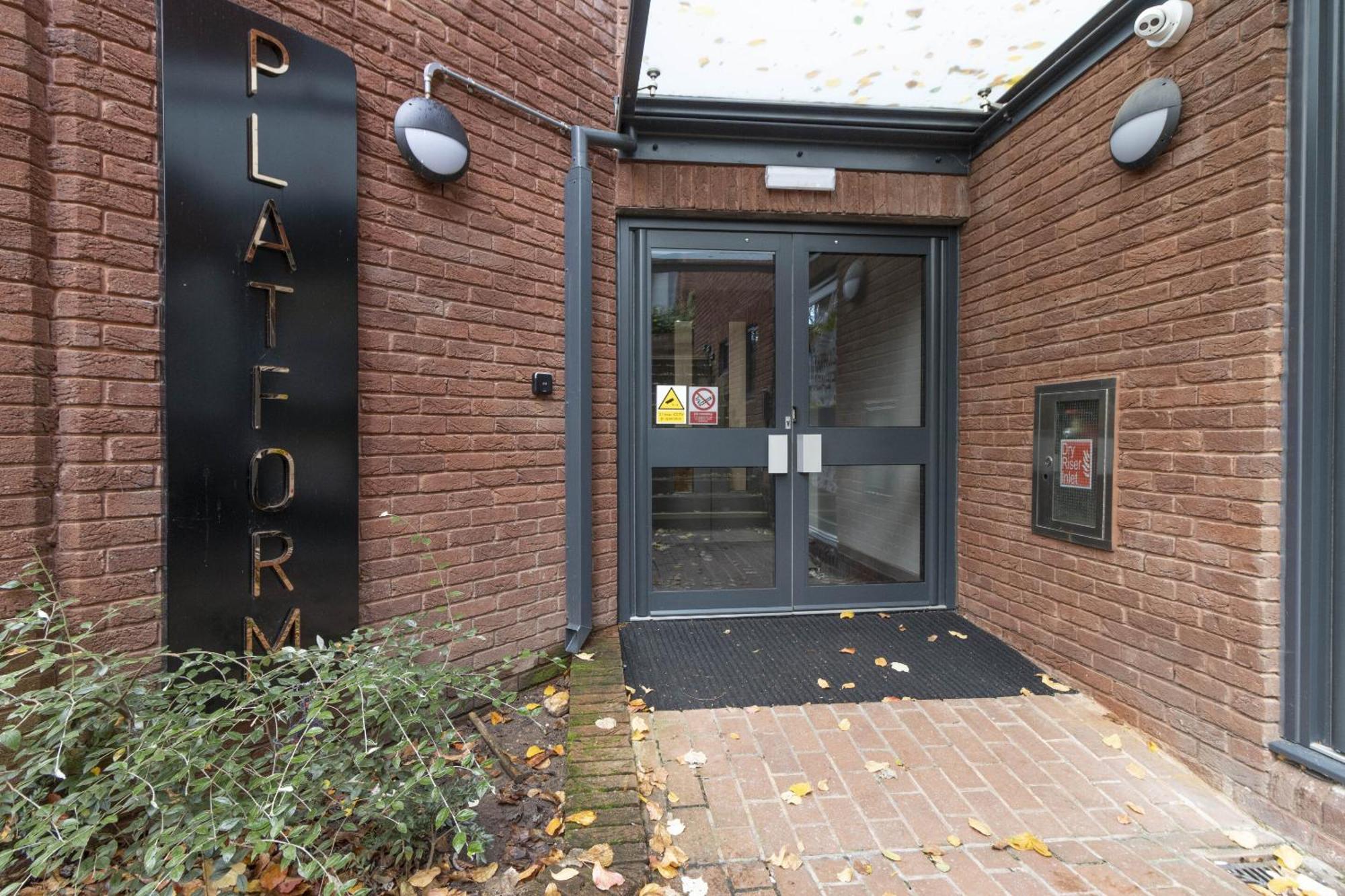 Appartement Linacre 11 - Modern 2 Bed Behind The Cathedral With Free Parking And Fast Wifi à Exeter Extérieur photo