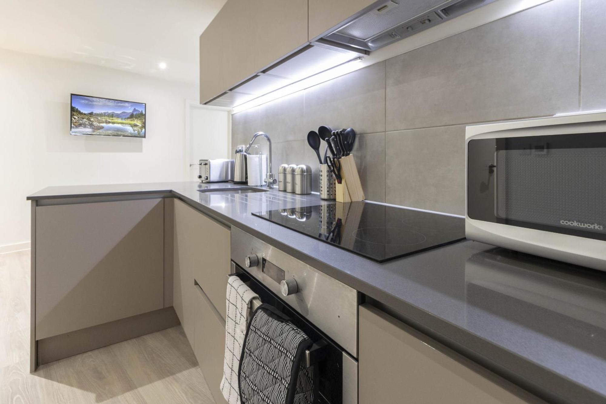 Appartement Linacre 11 - Modern 2 Bed Behind The Cathedral With Free Parking And Fast Wifi à Exeter Extérieur photo